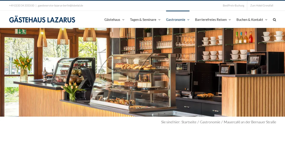 Mauercafé — hundefreundliches Café in Berlin, mit Außenbereich